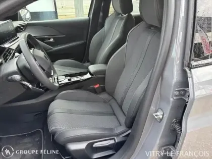 Photo 8 Peugeot 208  e- 156ch 54 kWh GT