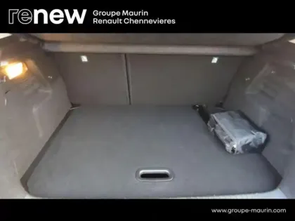 Photo 11 Renault Captur  1.6 E-Tech hybride 145ch Intens -21