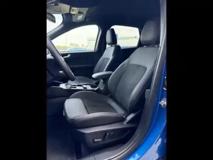 Photo 9 Ford Kuga Gén. III Ph2 ST-Line X 5