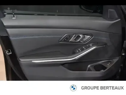 Photo 11 BMW Serie 3 Série 3 320dA xDrive 190ch M Sport