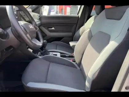 Photo 9 Dacia Duster  1.2 mild hybrid 130ch Extreme