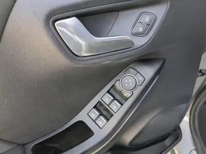 Photo 7 Ford Puma  1.0 EcoBoost 125ch mHEV ST-Line