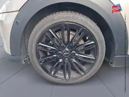 Photo 24 Mini Mini Gén. III (F56) Ph3 Edition Premium Plus 3