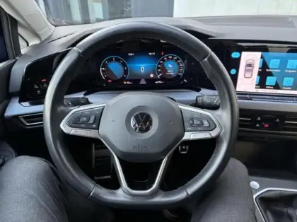 Photo 12 Volkswagen Golf  2.0 TDI SCR 116ch Life Plus