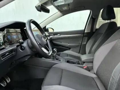 Photo 10 Volkswagen Golf  2.0 TDI SCR 116ch Life Plus