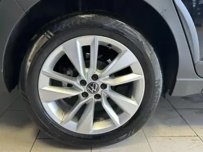 Photo 6 Volkswagen Taigo  1.0 TSI 116ch VW Edition DSG7