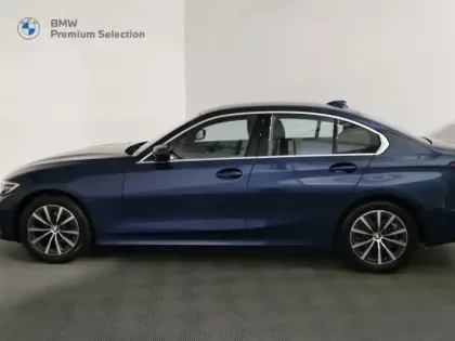 Photo 7 BMW Serie 3 Série 3 318iA 156ch Business Design 8cv