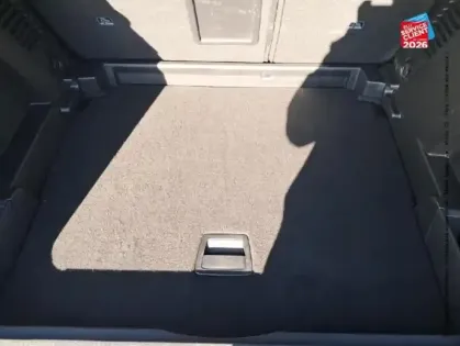 Photo 13 Peugeot 3008  1.5 BlueHDi 130ch S&S GT EAT8