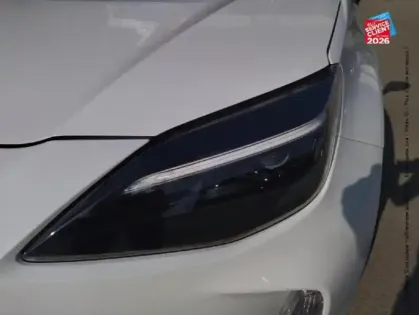 Photo 12 Toyota Yaris Gén. I Ph1 Dynamic 5