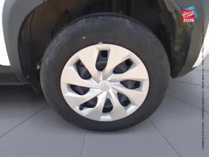 Photo 9 Toyota Yaris Gén. I Ph1 Dynamic 5