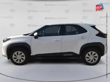 Photo 8 Toyota Yaris Gén. I Ph1 Dynamic 5