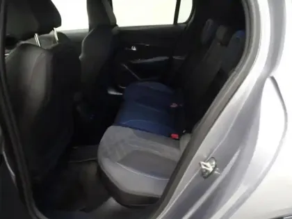 Photo 8 Peugeot 208  e- 136ch GT Pack