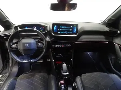 Photo 6 Peugeot 208  e- 136ch GT Pack