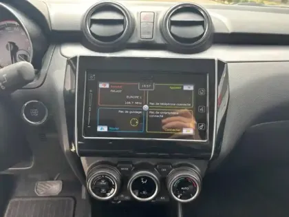 Photo 11 Suzuki Swift  1.2 Dualjet Hybrid 83ch Pack Auto