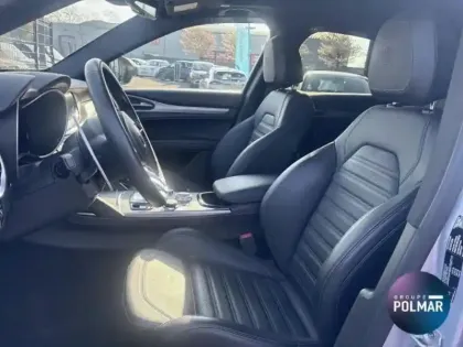 Photo 10 Alfa Romeo Stelvio  2.2 Diesel 210ch Veloce Q4 AT8