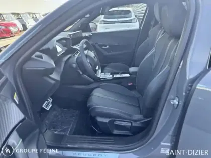 Photo 8 Peugeot 2008  1.2 Hybrid 145ch GT e-DCS6