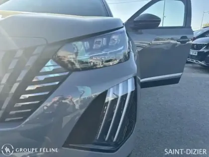 Photo 11 Peugeot 2008  1.2 Hybrid 145ch GT e-DCS6