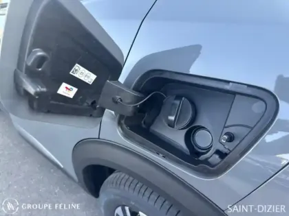 Photo 12 Peugeot 2008  1.2 Hybrid 145ch GT e-DCS6