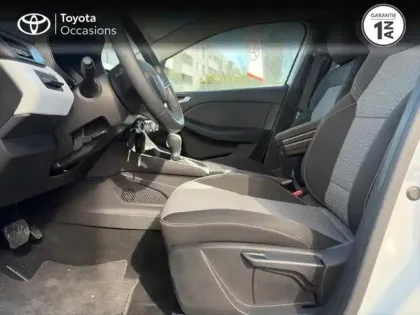 Photo 10 Renault Clio  1.6 E-Tech 145ch full hybrid Evolution