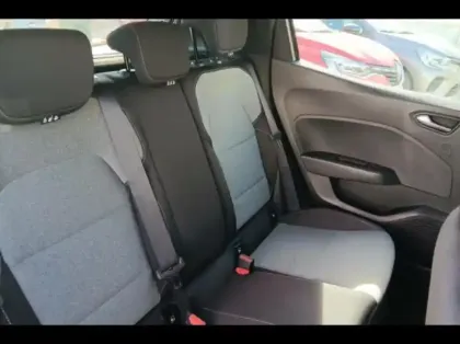 Photo 10 Renault Clio Gén. V (BJA) Ph2 Evolution 5