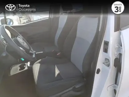 Photo 10 Toyota Yaris  70 VVT-i France Connect 5p MY19