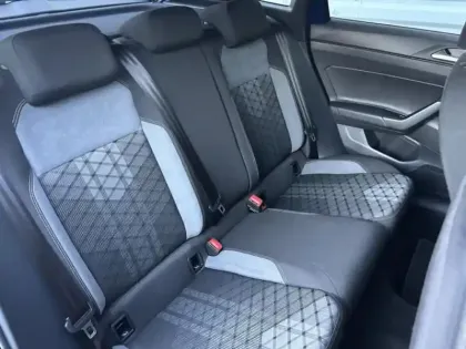 Photo 9 Volkswagen Taigo Gén. I Ph1 Evo R-Line Edition 5