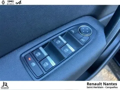 Photo 5 Renault Captur  1.0 TCe 90ch Techno
