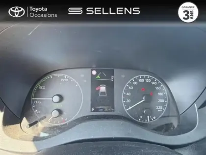 Photo 13 Toyota Yaris  116h Dynamic Business 5p + Programme Beyond Zero Academy MY22