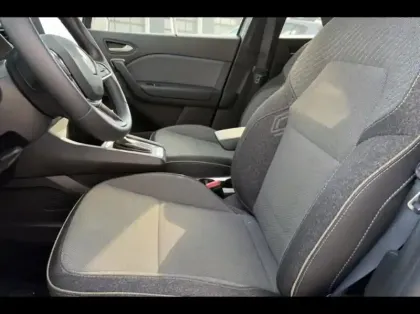 Photo 9 Renault Captur  1.6 E-Tech full hybrid 145ch Techno