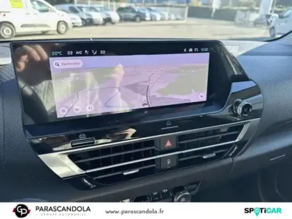 Photo 13 Citroën C4  PureTech 130ch S&S Shine EAT8