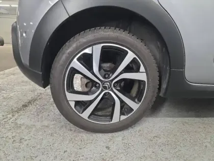 Photo 6 Citroën C3  1.2 PureTech 110ch S&S Shine Pack 125g