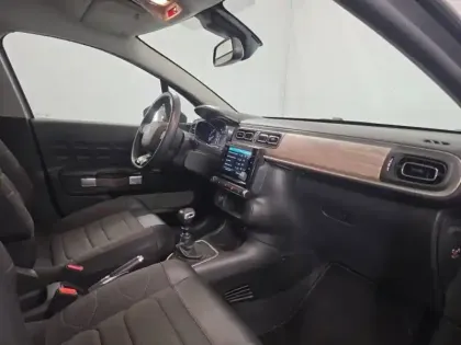 Photo 9 Citroën C3  1.2 PureTech 110ch S&S Shine Pack 125g