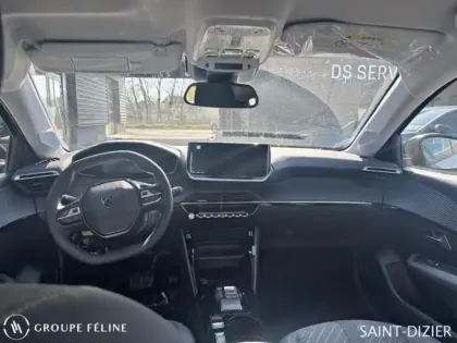 Photo 7 Peugeot 208  1.2 Hybrid 110ch Allure e-DCS6