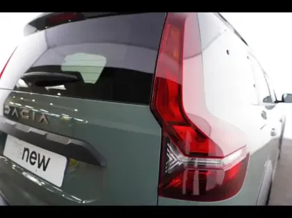 Photo 10 Dacia Jogger  1.0 ECO-G 100ch Extreme 7 places -24