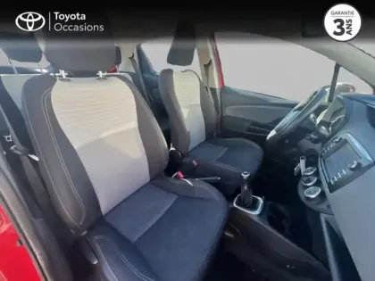 Photo 10 Toyota Yaris  70 VVT-i Ultimate 5p
