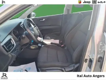 Photo 8 Kia Rio  1.0 T-GDI 100ch Active DCT7