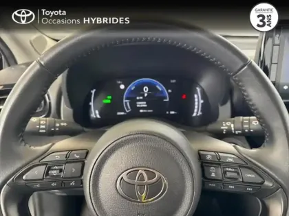 Photo 12 Toyota Yaris Gén. I Ph1 NG Dynamic 5