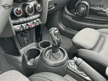 Photo 18 Mini Mini Gén. III (F56) Ph3 Edition Premium Plus 3