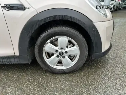 Photo 15 Mini Mini Gén. III (F56) Ph3 Edition Premium Plus 3