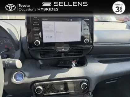 Photo 14 Toyota Yaris Gén. IV Ph1 NG Dynamic 5