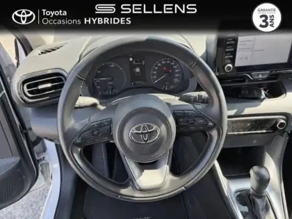 Photo 8 Toyota Yaris Gén. IV Ph1 NG Dynamic 5