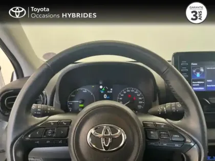 Photo 12 Toyota Yaris  116h Dynamic 5p MY22