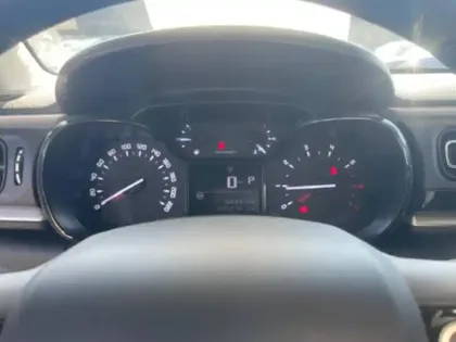 Photo 13 Citroën C3  1.2 PureTech 110ch S&S Shine EAT6