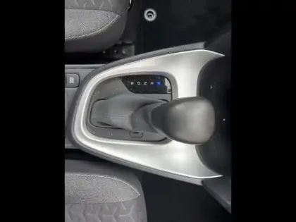 Photo 6 Toyota Yaris  Cross 116h Design MY22