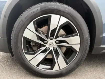 Photo 10 Volvo V60  Cross Country B4 AWD 197ch Pro Geartronic