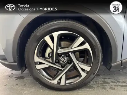 Photo 8 Toyota C-HR  1.8 Hybride 122ch Design E-CVT