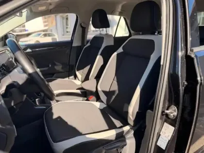 Photo 5 Volkswagen T-roc  1.5 TSI EVO 150ch Carat Euro6d-T 117g