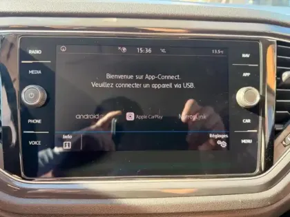 Photo 12 Volkswagen T-roc  1.5 TSI EVO 150ch Carat Euro6d-T 117g