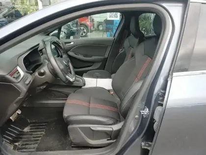 Photo 9 Renault Clio  1.6 E-Tech hybride 145ch RS Line