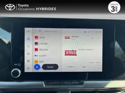 Photo 14 Toyota C-HR  1.8 Hybride 140ch Design NG23